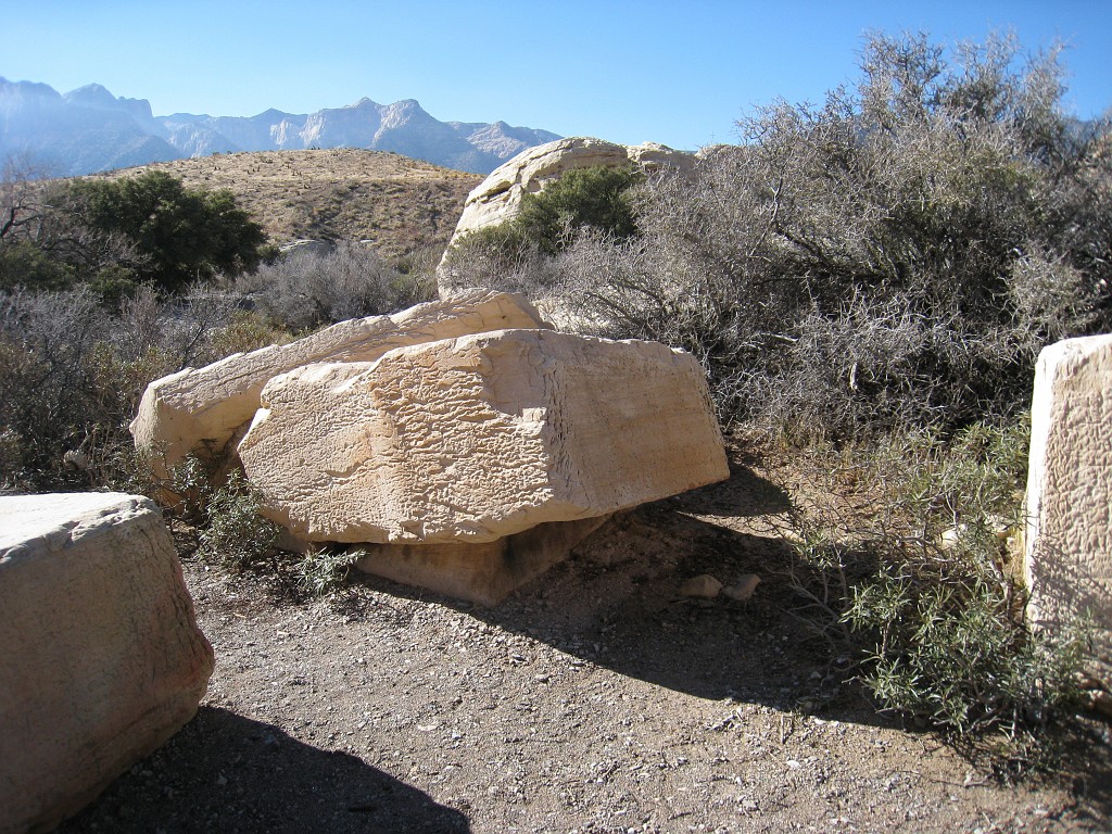 Las Vegas 2010 - Red Rock 0631.JPG - The 2010 Las Vegas Fire - Ice and Sweat Tour. Half Marathon, Red Rock Canyon, Casinos, Valley of Fire.... and buffets!